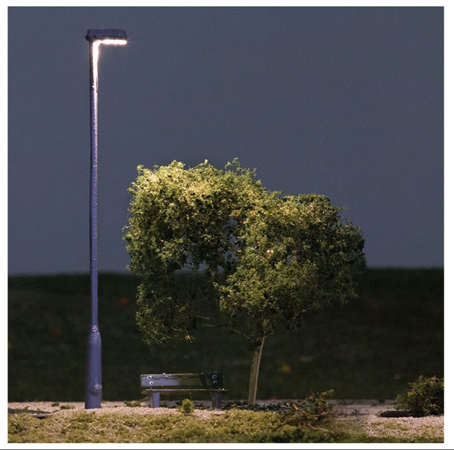 JP5675 Woodland Scenics OO/HO Metal Lamp