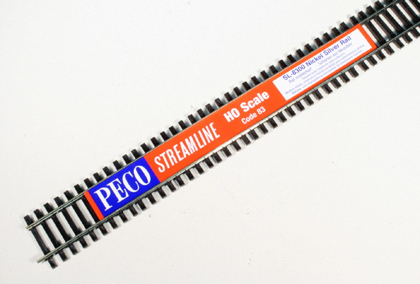 SL8300 HO Scale Code 83 Nickel Silver Rail Flexitrack Wooden sleeper (25 Pieces Boxed)