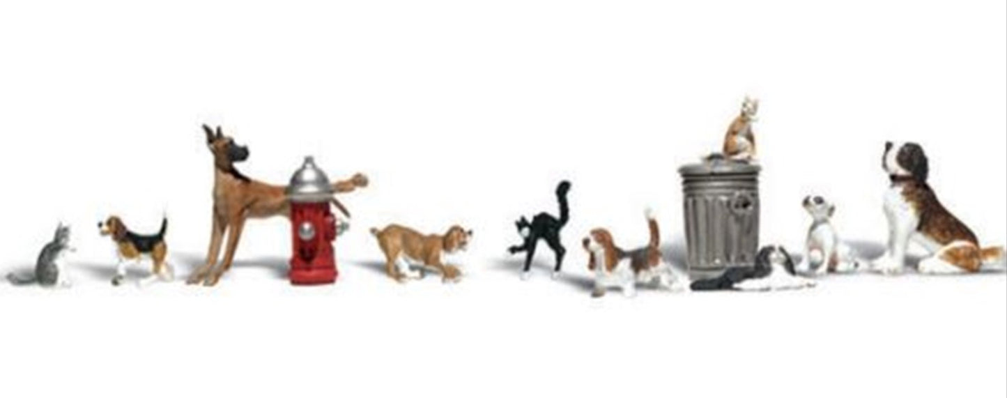 Woodland Scenics WA2140 N Gauge Figures - Dogs & Cats
