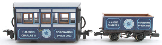 LOW STOCK Peco Special Coronation Wagons