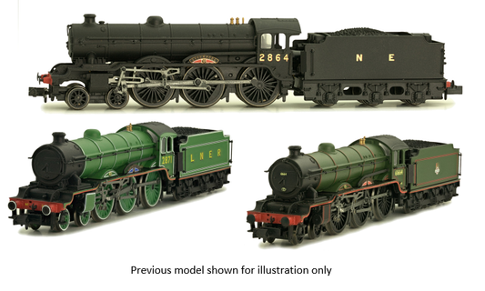 New Dapol B17 Steam Locomotives