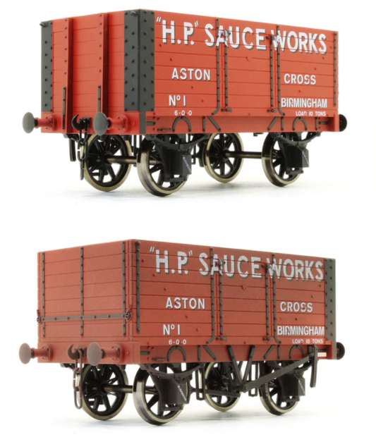NEW Dapol O Gauge 7 Plank Wagons!