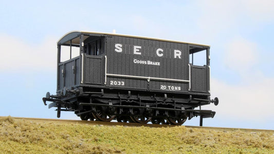 Rapido 6 Wheel SECR Brake Van