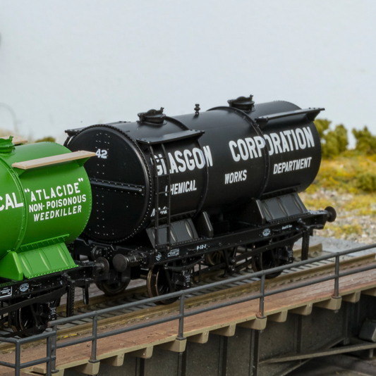 981013 Chemical Tank Wagon - Glasgow Corporation Chemical Department No.42
