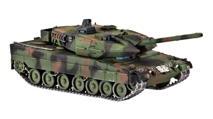 Leopard 2 A6/A6M model kit