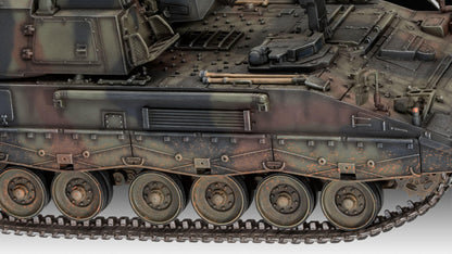 Panzerhaubitze 2000 Revell model kit