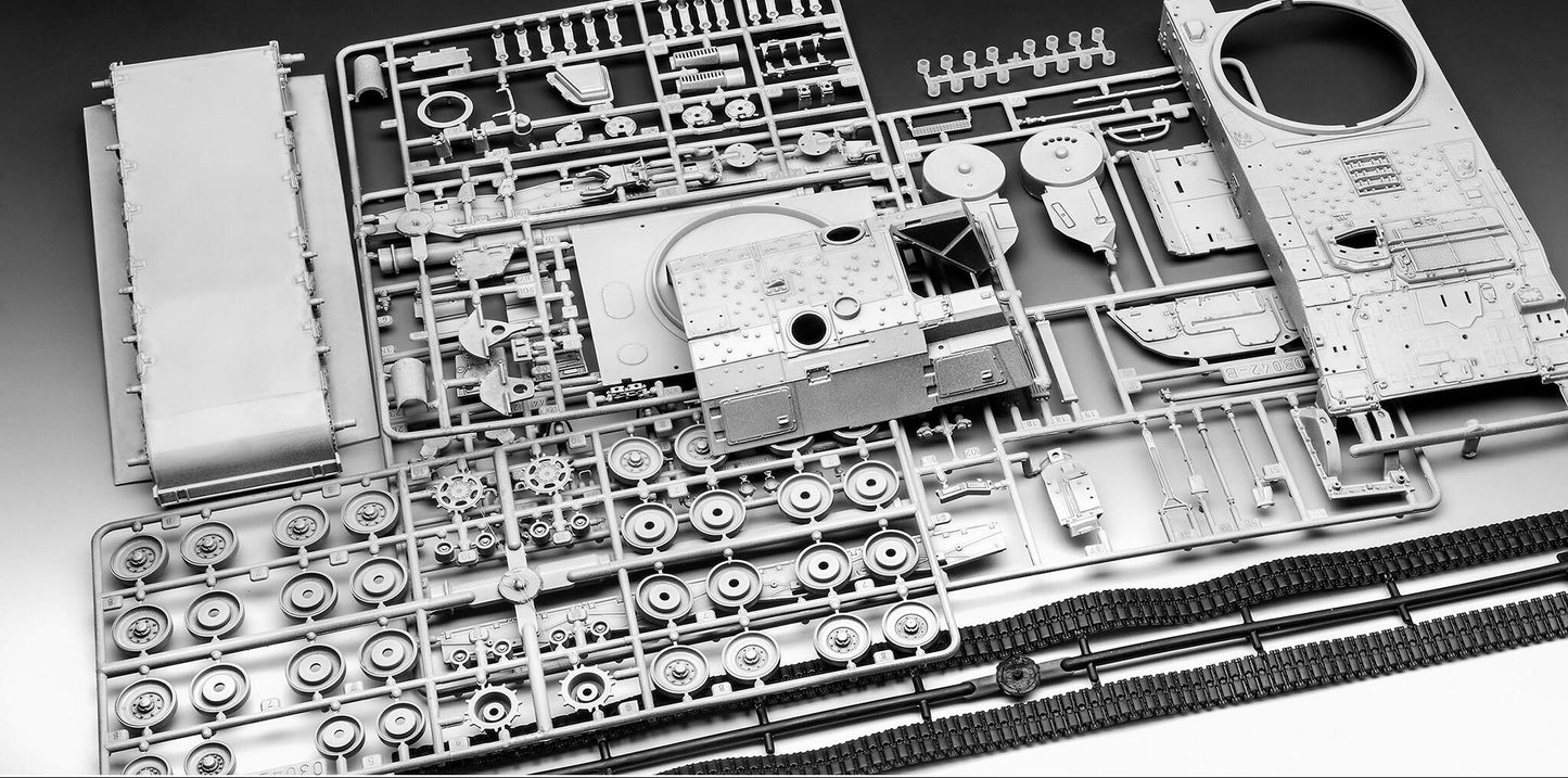 Panzerhaubitze 2000 Revell model kit