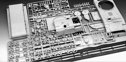 Panzerhaubitze 2000 Revell model kit