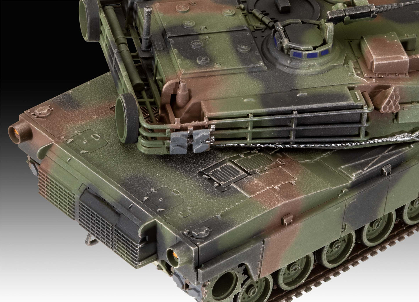 US M1A2 Abrams (1:72 Scale) Kit