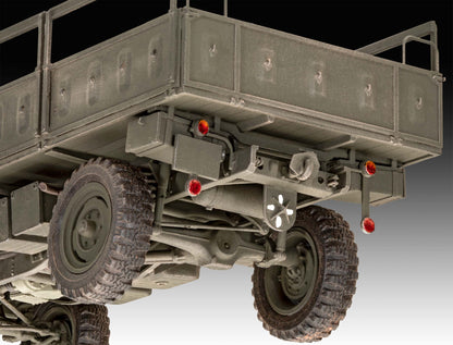 German Unimog 404 S (1:35 Scale) Model Kit