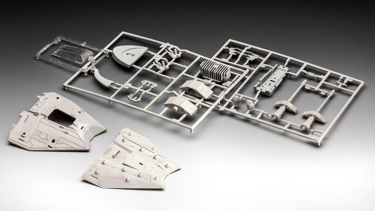 Snowspeeder Star Wars model kit