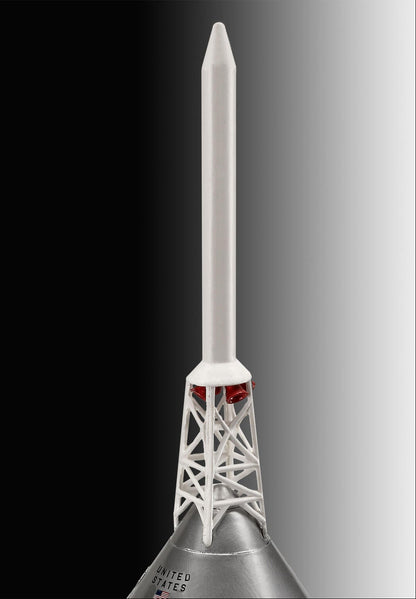 Apollo 11 Saturn V Rocket model kit