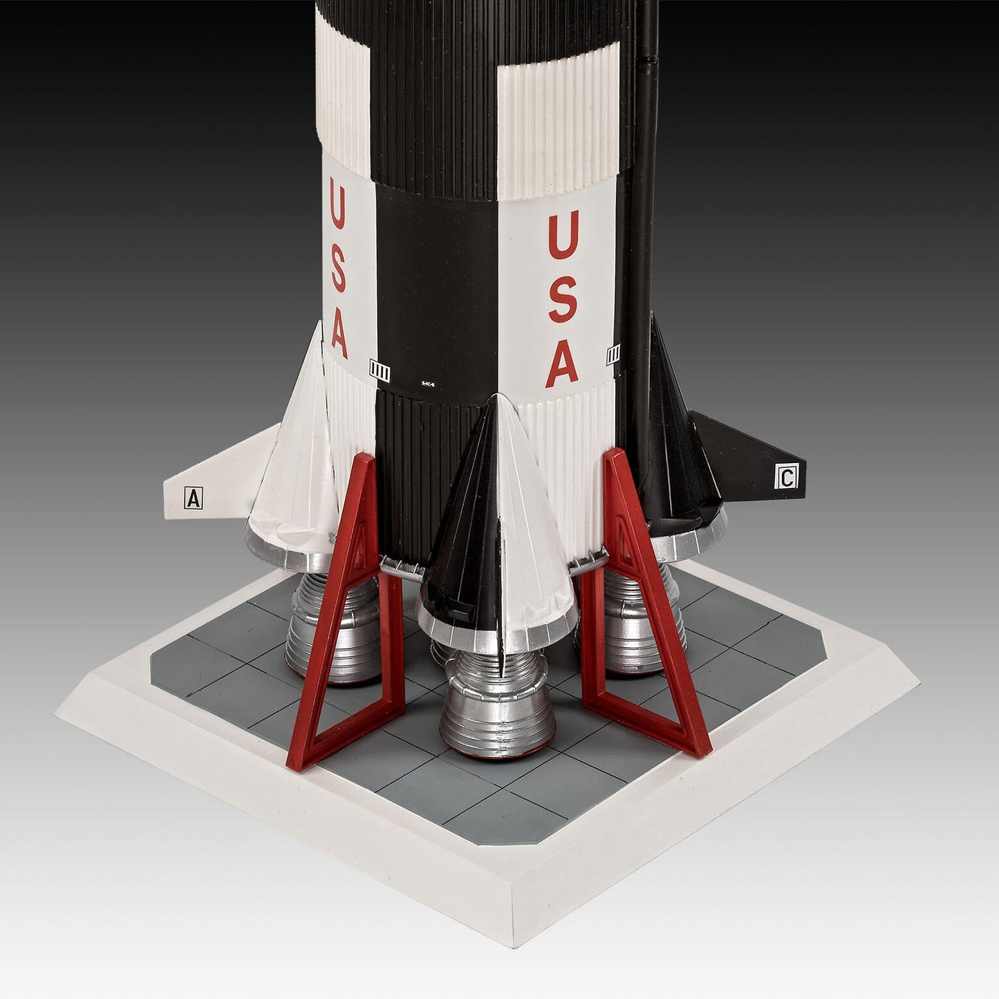 Apollo 11 Saturn V Rocket model kit