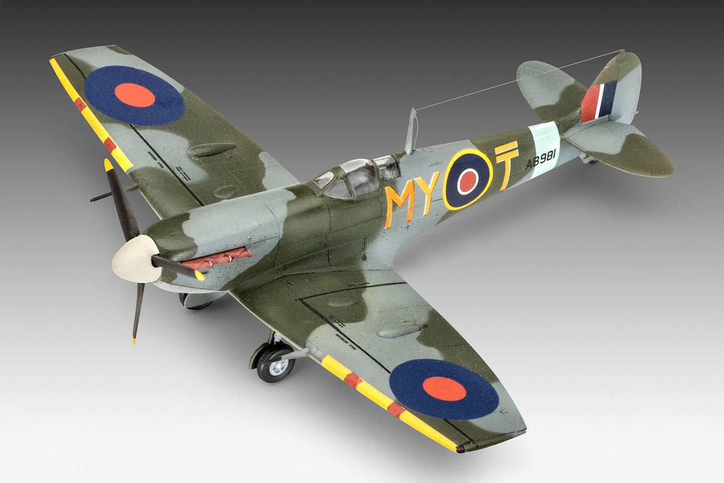 Combat Set Messerschmitt Bf109G-10 & Spitfire Mk.V Model Kit