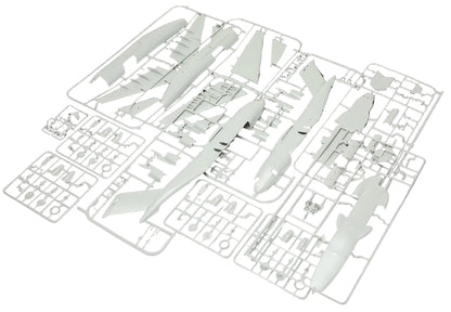 03747 British Boeing C-17A Globemaster III Model Kit