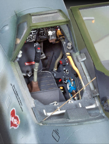 Messerschmitt Bf109G-10 Erla Model Kit