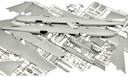 03793 B-52D Stratofortress "Platinum Edition" Model Kit