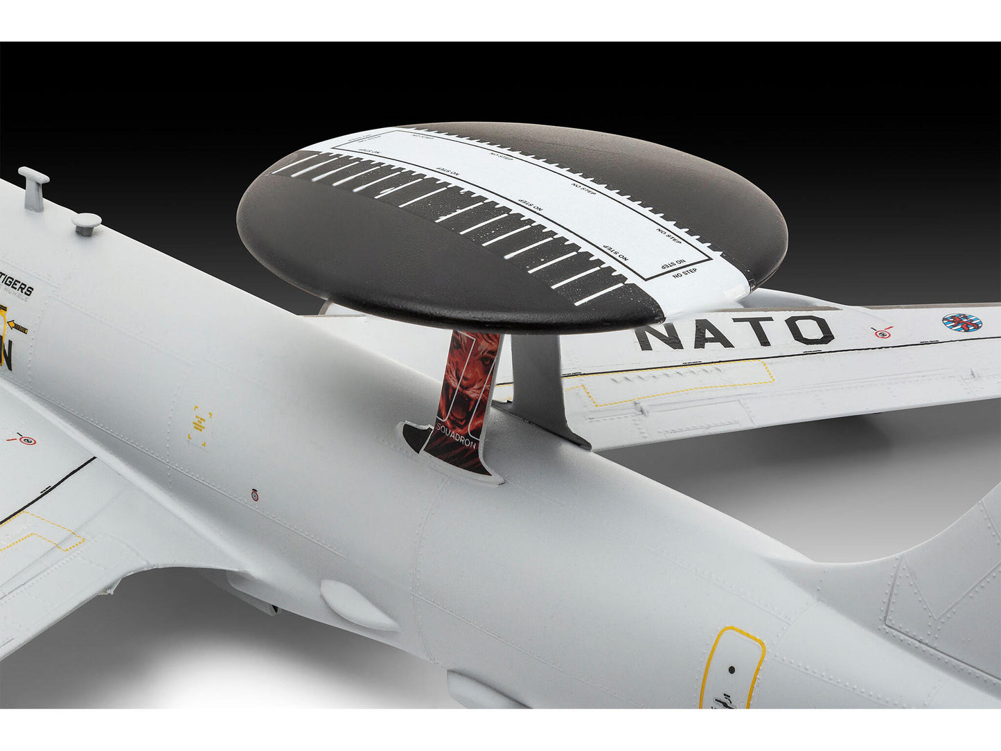 Boeing E-3A Sentry Model Kit