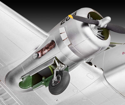 US Beechcraft Model 18 (1:48 Scale) Model Kit