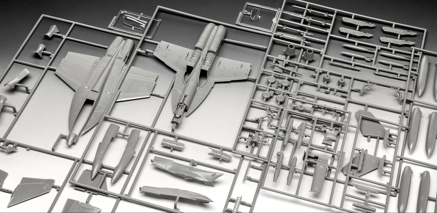 F/A-18F Super Hornet model kit