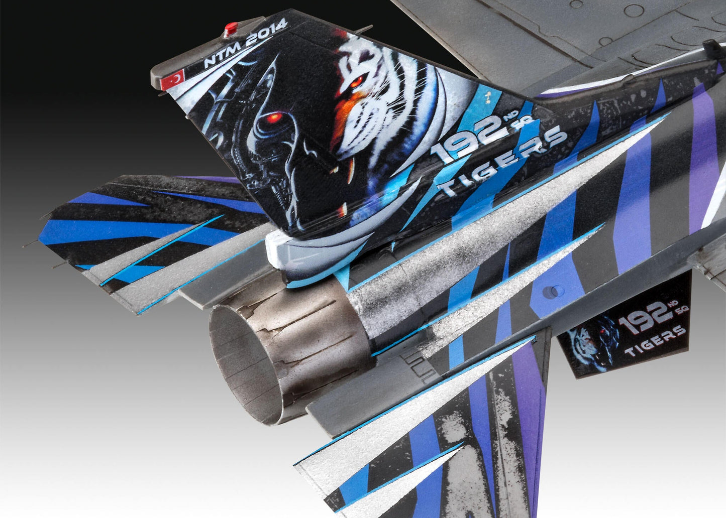 Lockheed Martin F-16D Tigermeet 2014 Model Kit