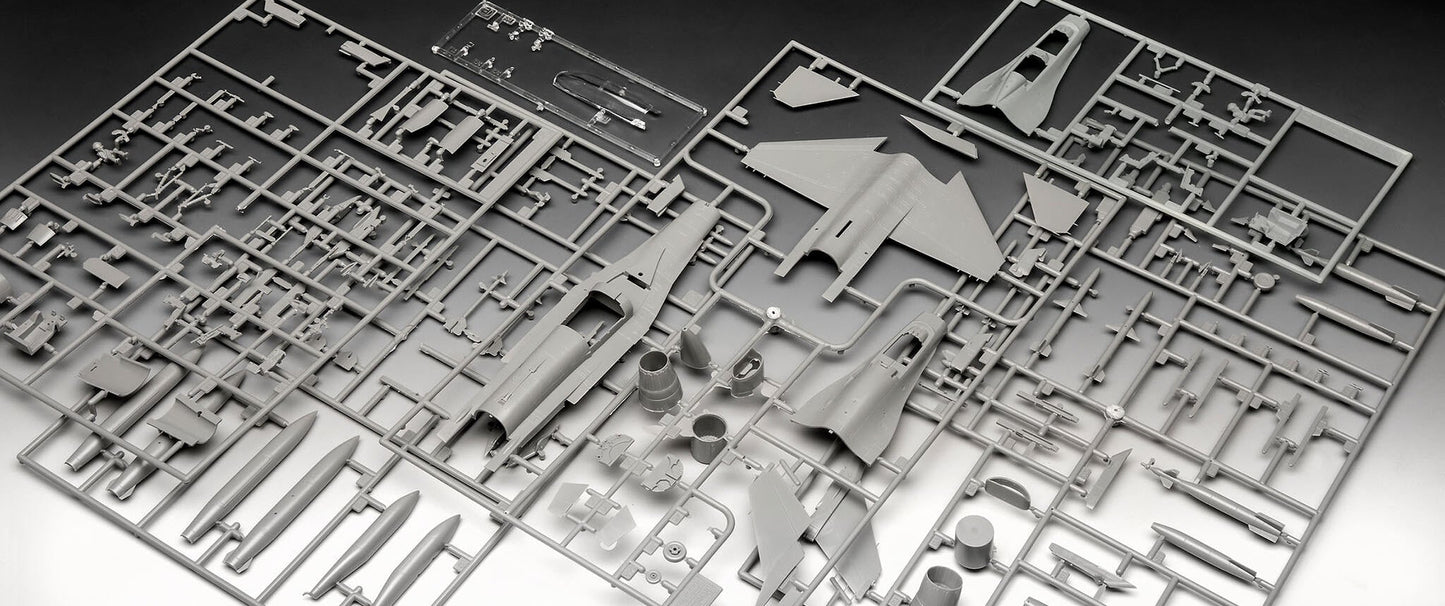 Lockheed Martin F-16D Tigermeet 2014 Model Kit