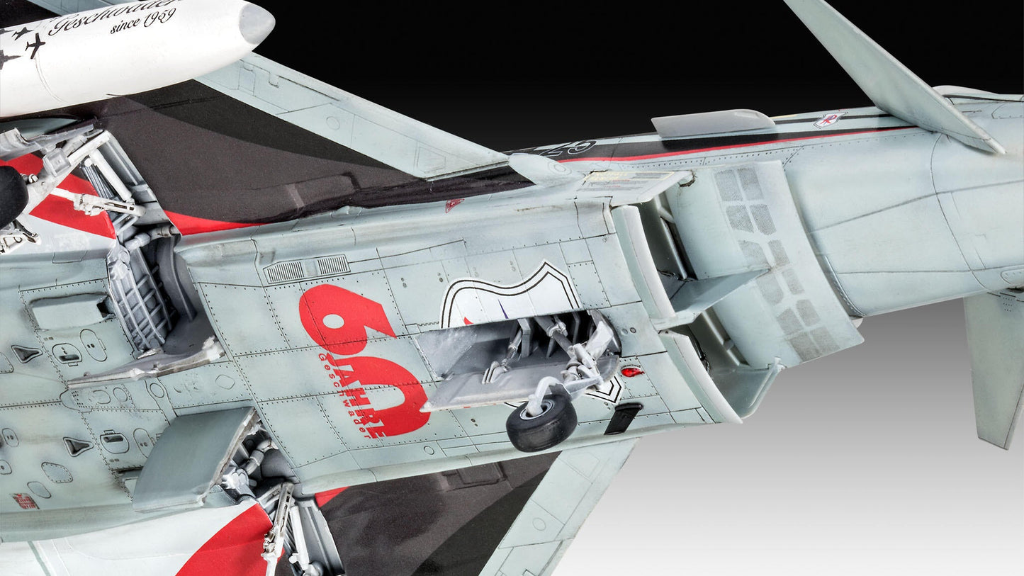 Eurofighter Typhoon "Baron Spirit" model kit