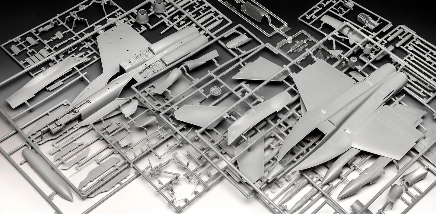 Maverick's F/A-18E Super Hornet "Top Gun Maverick" model kit