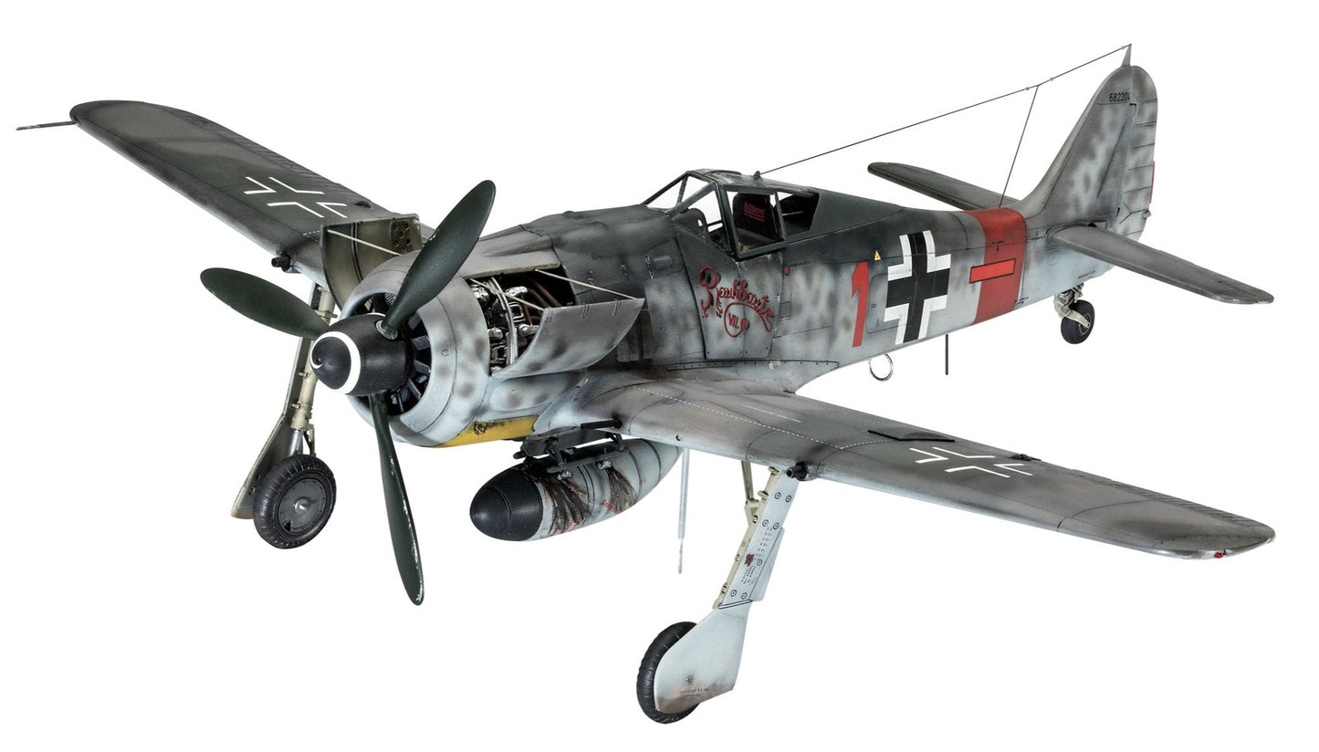 Fw190 A-8/R-2 Sturmbock (1:32 Scale) Model Kit