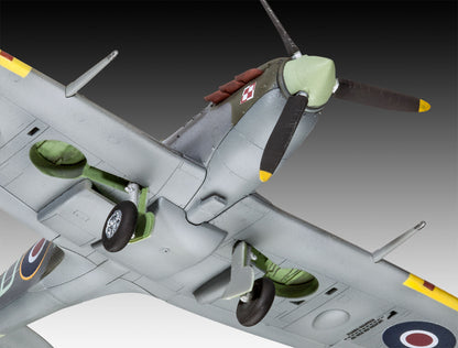 Supermarine Spitfire Mk.Vb Model Kit