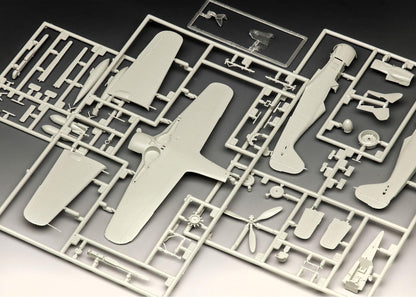 Focke Wulf Fw190 F-8 Model Kit