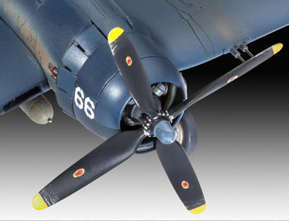 F4U-4 Corsair Model Kit