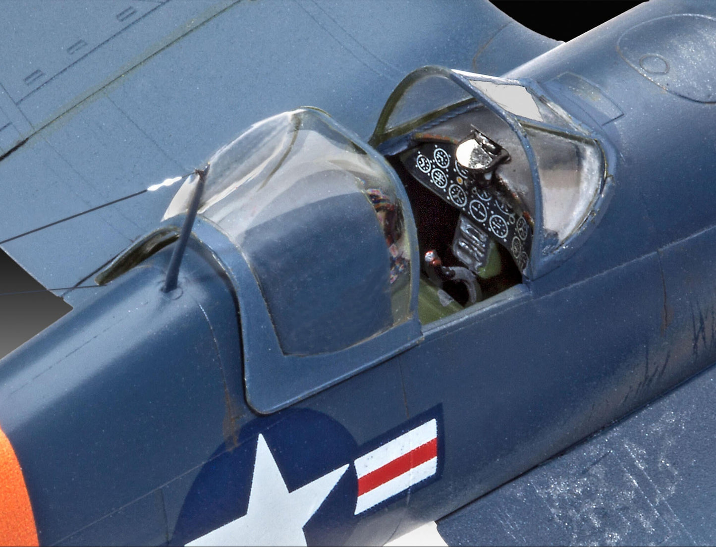 F4U-4 Corsair Model Kit