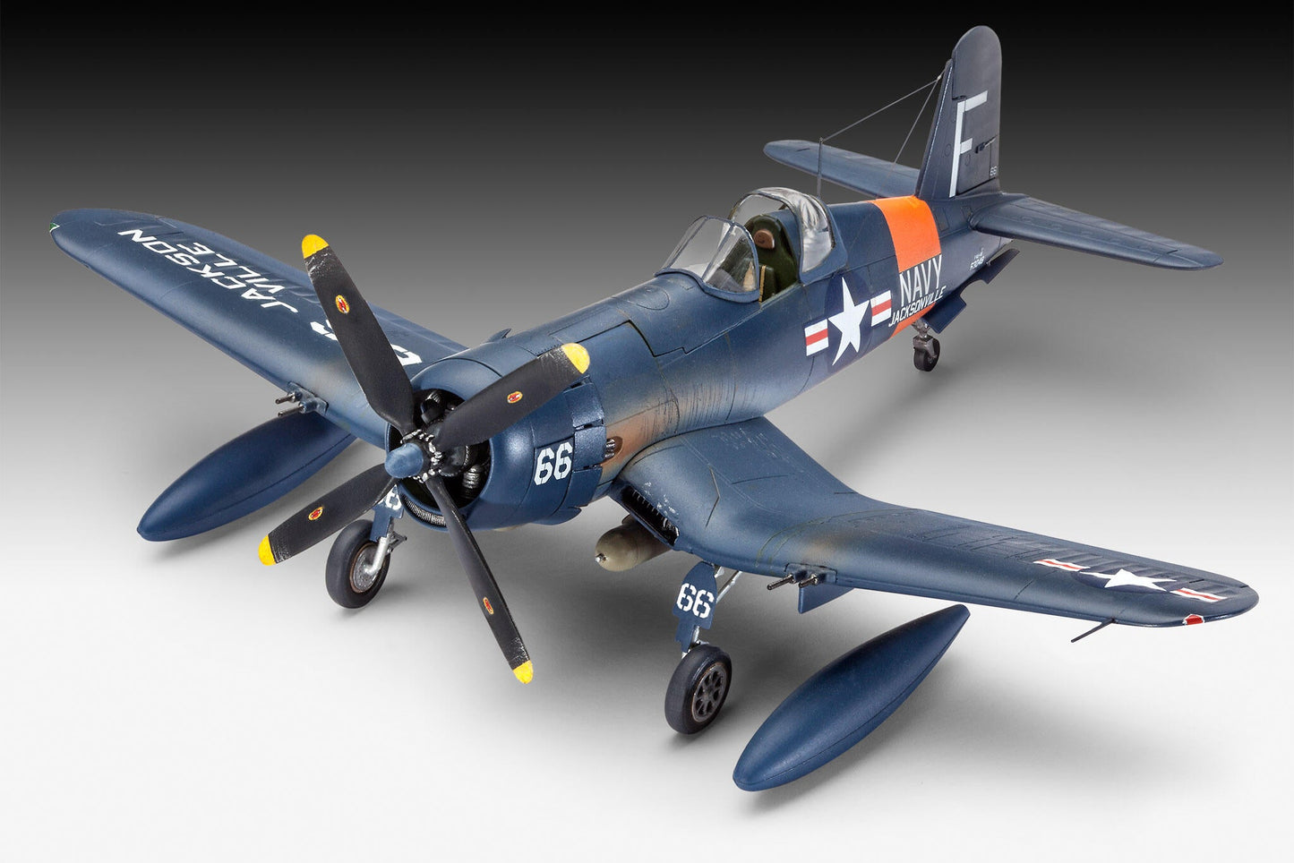 F4U-4 Corsair Model Kit