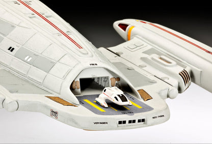 U.S.S. Voyager NCC-74656 (Star Trek: Voyager) model kit