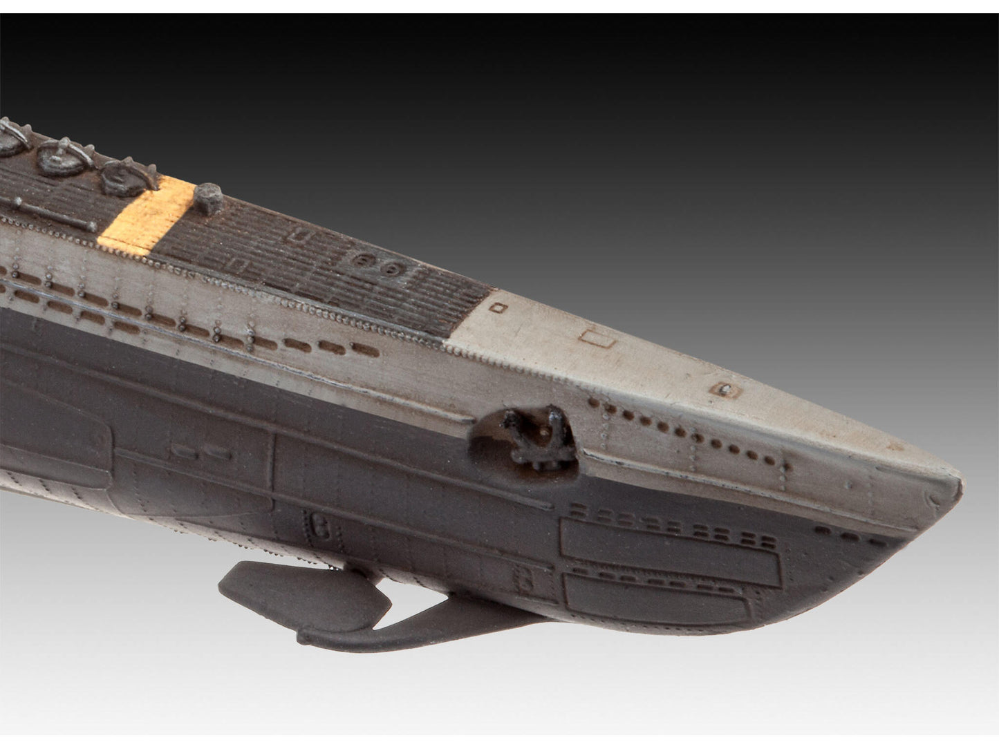05154 German Submarine Type VII C/41 Model Kit
