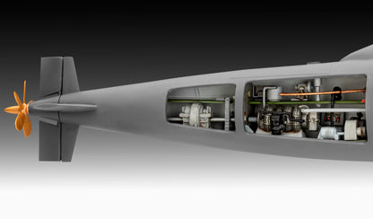 S.S.B. Abraham Lincoln with Interior Model Kit