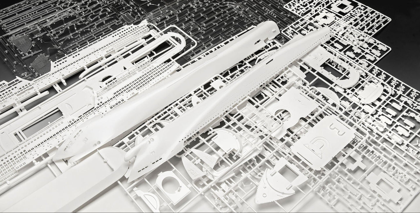 Cruise Ship AIDA (AIDAblu, sol, mar or stella) Model Kit