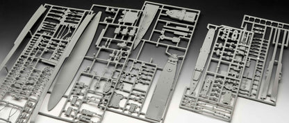 Gift Set Pacific Warriors (USS Fletcher & Indianapolis) Model Kit