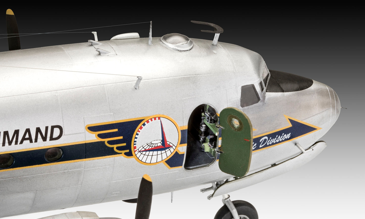 05652 Berlin Airlift 75th Anniversary Gift Set (1:72 Scale) Model Kit