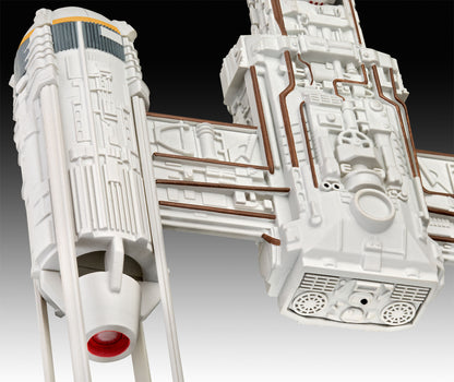 Return of the Jedi 40th Y-Wing Fighter (1:72 Scale) Model Kit