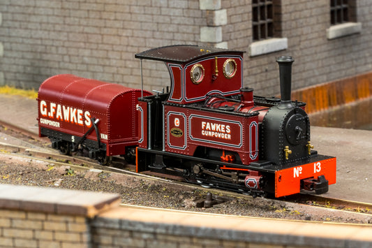 986505 Sirdar Class 0-4-0 Kerr, Stuart & Co. Long-Tank Lined Burnt Orange Steam Locomotive - DCC Fitted