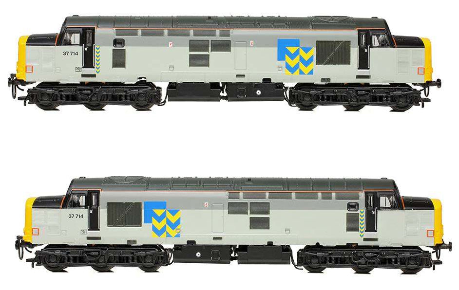 372-111 Class 37/7 37714 BR Railfreight Metals Sector Diesel Locomotive