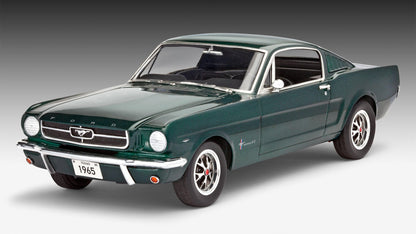 1965 Ford Mustang 2+2 Fastback Model Kit