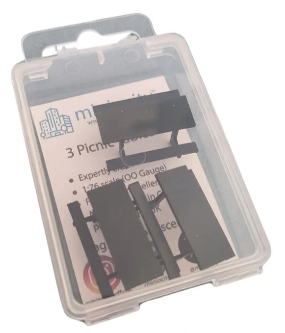 1:76 Scale Picnic Tables (Pack of 3)