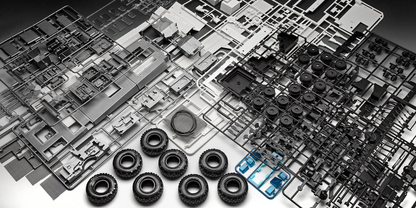 GFLF Simba 8x8 Model Kit