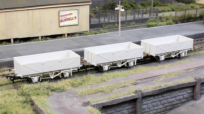 LNWR D84 4-Plank Open LMS Grey (pre-1936) No.275209