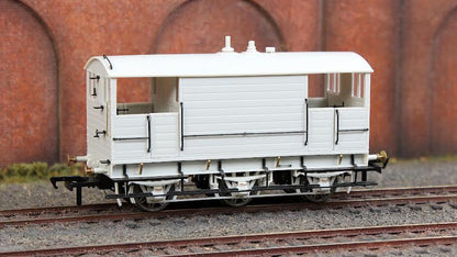 GCR 15T 6w Brake - LNER Bauxite post-1936 No.531772