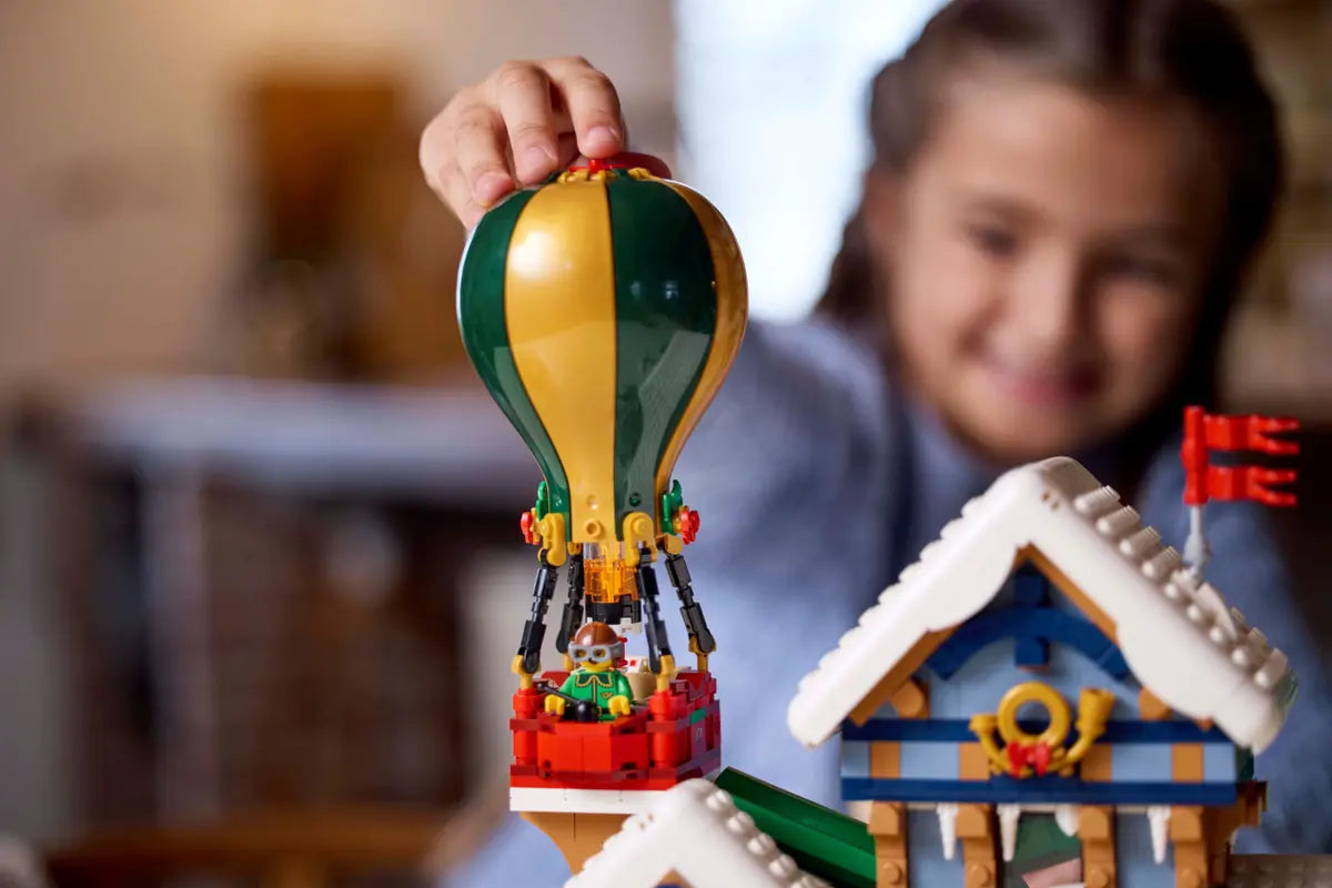 Lego Icons Santa's Post Office - 10339