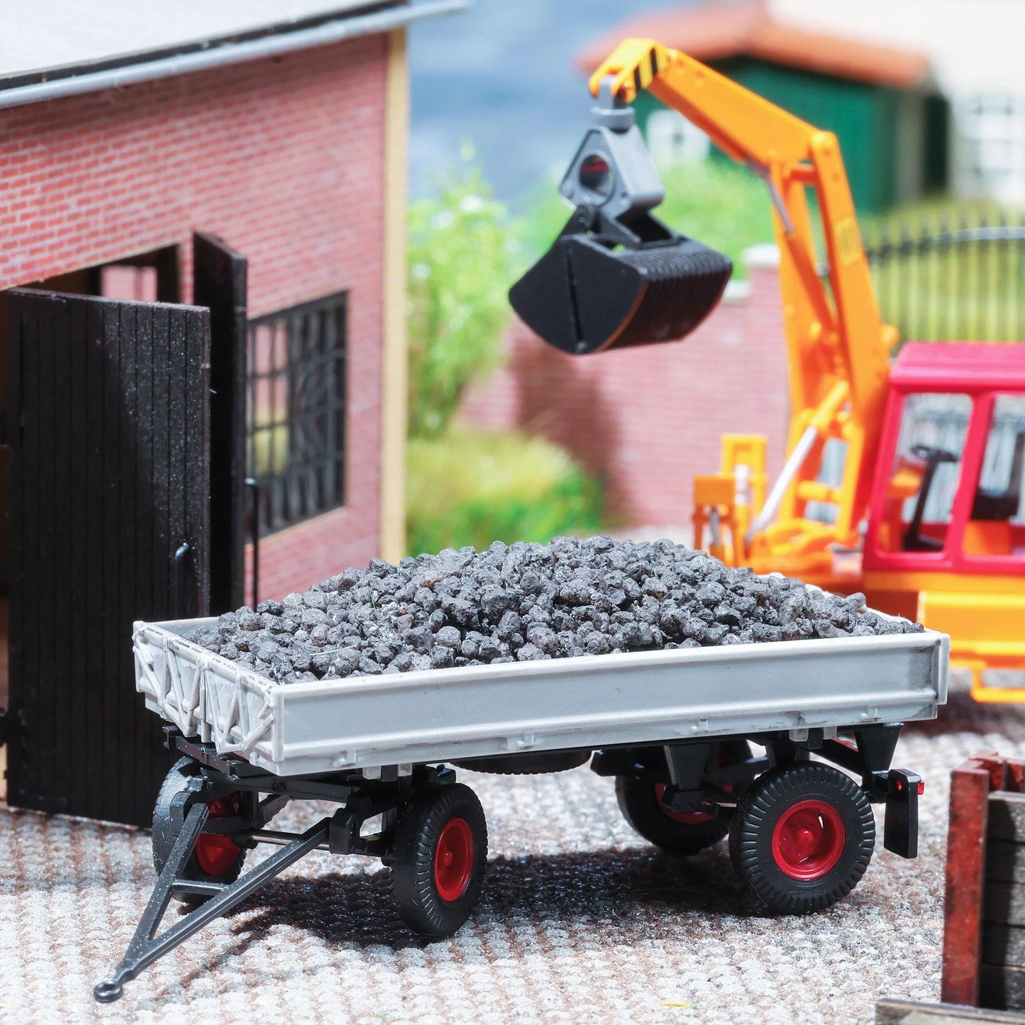 BUS1124 Coal bunker with trailer